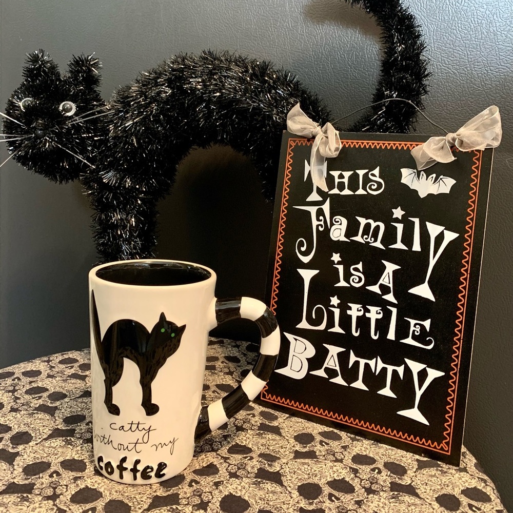 🎄Catty Without My Coffee- 2011 Coffee Mug 16 oz🎄